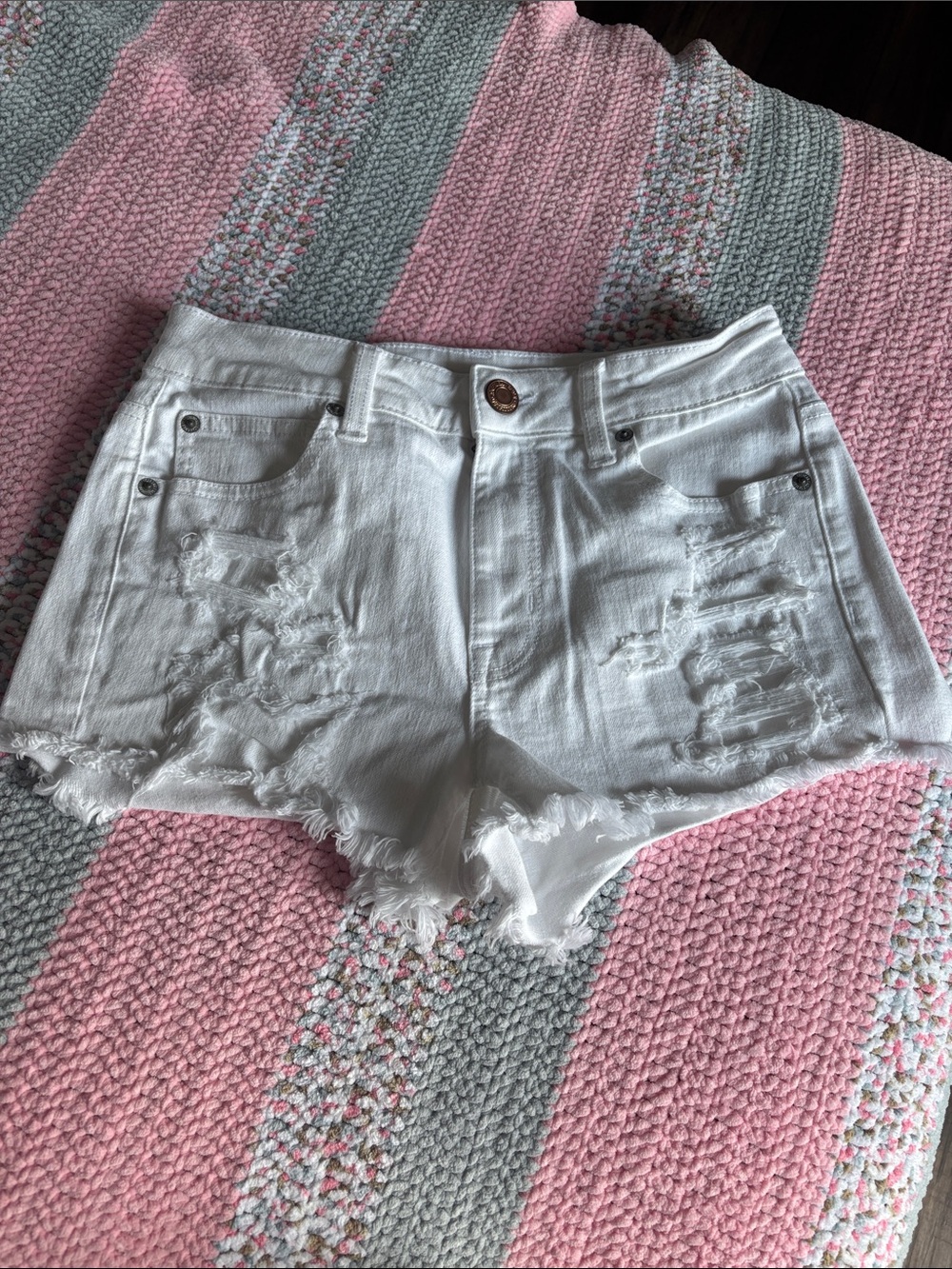 American Eagle Outfitters White Distressed Denim Cutoff Shorts